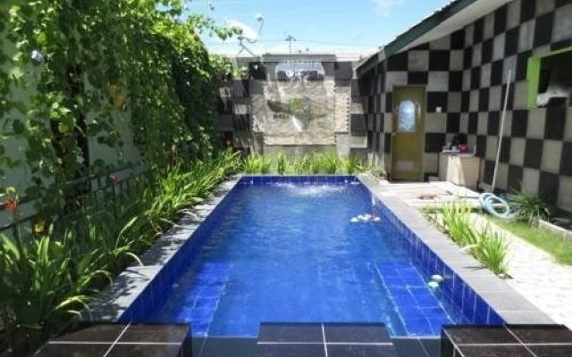 Villa dan Guest House Bali Contour