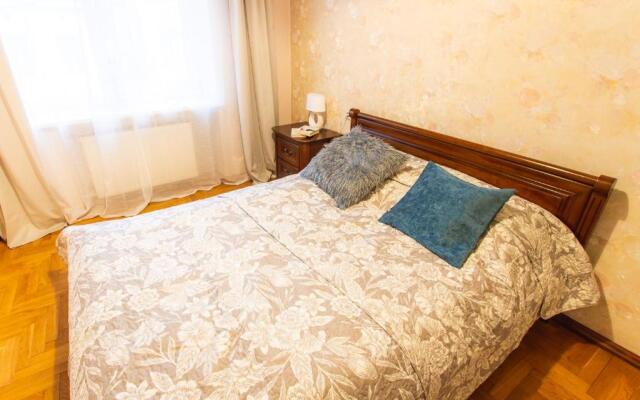 Spacious 2 Room Apart In A Historic Laisves Avenue