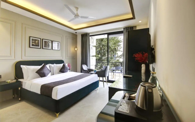 Saltstayz Premier – Galleria Market Road & Sector 27