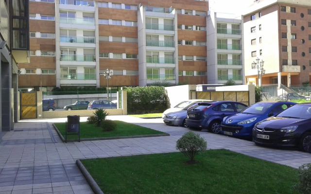 TORRE de la FUENTE Apto Parking