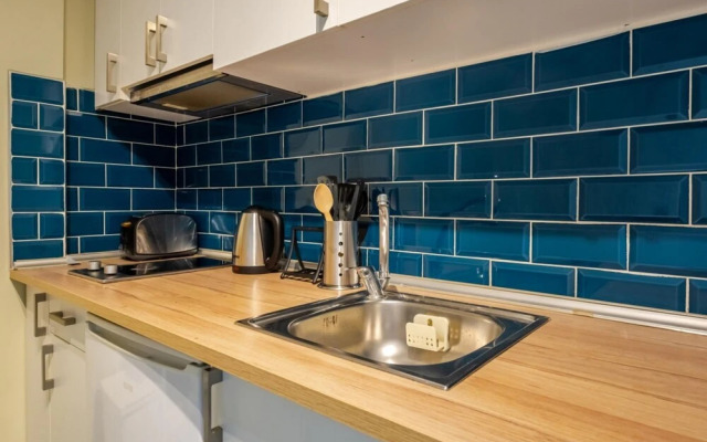 Flat With Backyard Near Taksim Square in Sisli