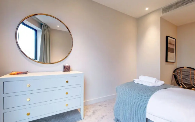 Deluxe Victoria Home close to Buckingham Palace