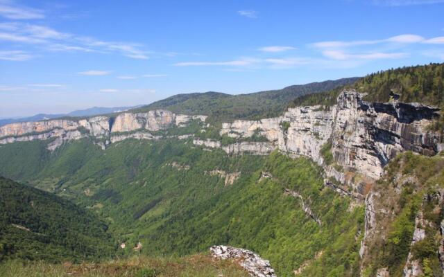 Roulottes au pied du Vercors