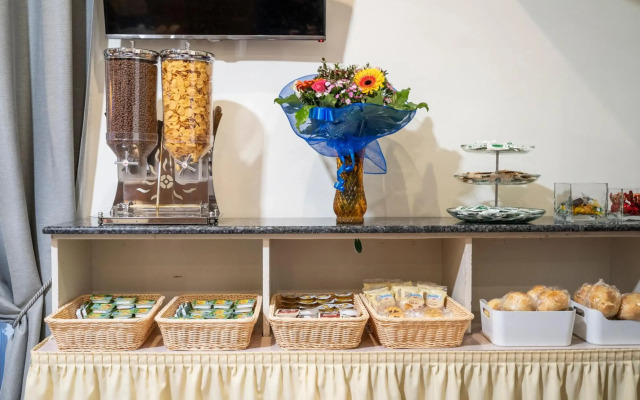 Hotel Ferrarese Roma