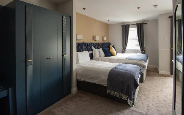 Best Western Woodenbridge Hotel & Lodge