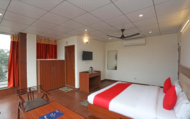 Bhagwati Palace Guest House By OYO Rooms