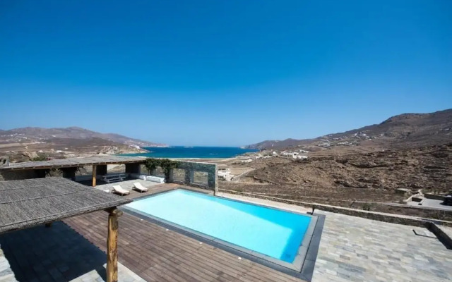 Mykonian Private 2 Bd Villa with Pool
