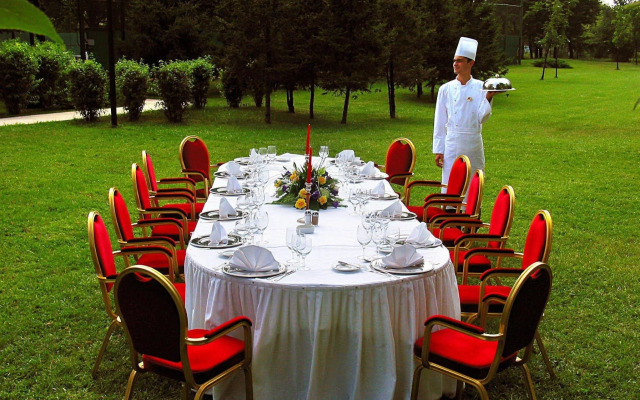 Crowne Plaza Bucharest by IHG