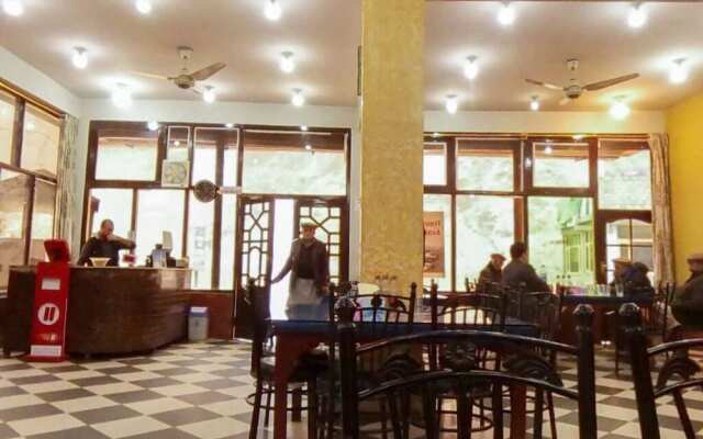 Paradise Hotel And Restaurant