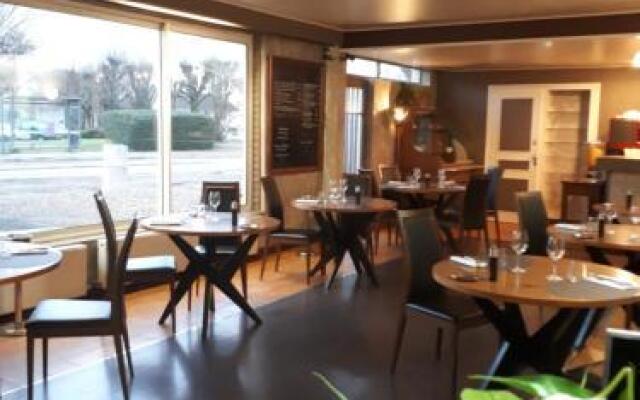 Le Relais de la Sans Fond