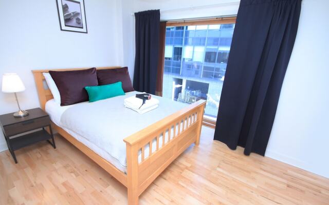 Grand Canal Quay Beautiful Apartment