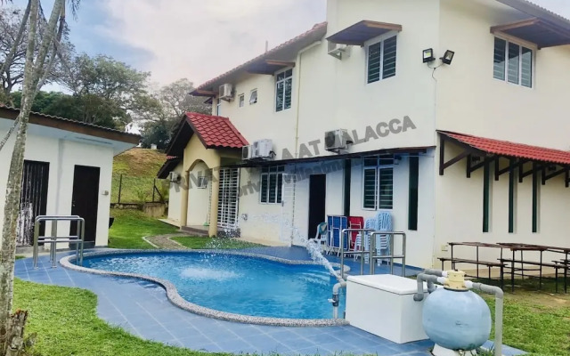 Private Villa With Pool by AZRA