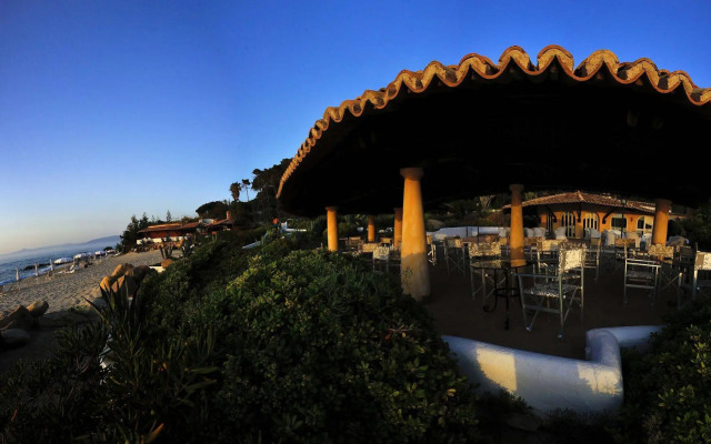 Hotel Porto Pirgos