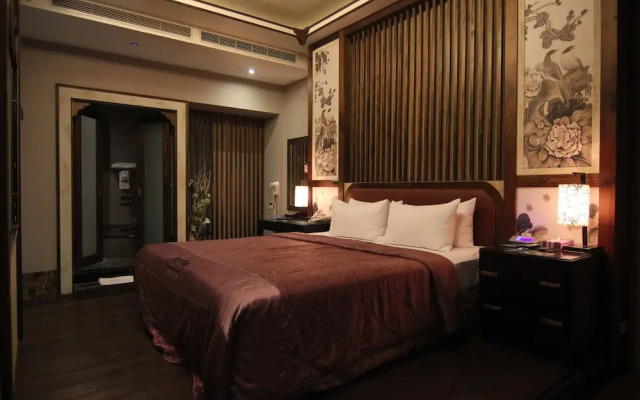 Romantic Code Motel