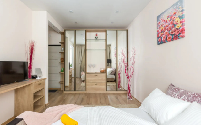 Apartmens PTS (Apartmens PTS) on Astrakhan Avenue 2