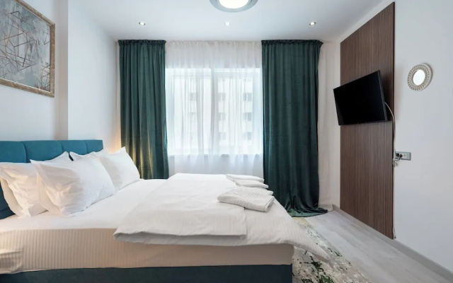 Charlotte Grand Bucharest