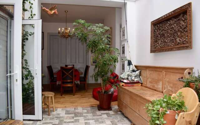 4 Bedroom House In Central Dublin