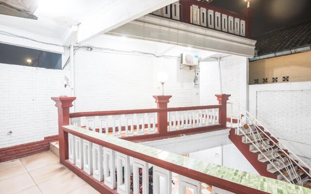 OYO 580 Losmen Cikuda