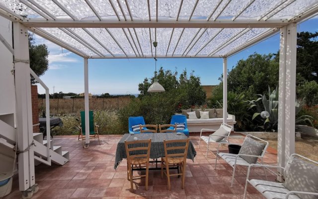 House With 2 Bedrooms in San Vito Lo Capo, With Wonderful sea View and