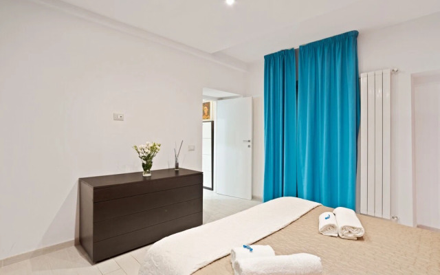 Palermo Piazza Marina Apartment