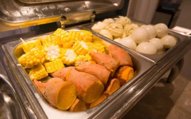 World Hotel (Jinan Hexie Square Qilu Children's Hospital) – Meal – Jinan
