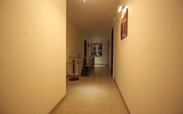 OYO 6018 Ethnic Facilities
