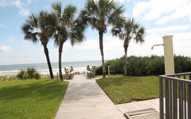 3 Bedroom Oceanfront Luxury Condo - Sand Dollar Iii, 404