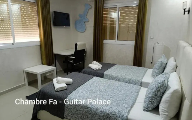 Guitar Palace