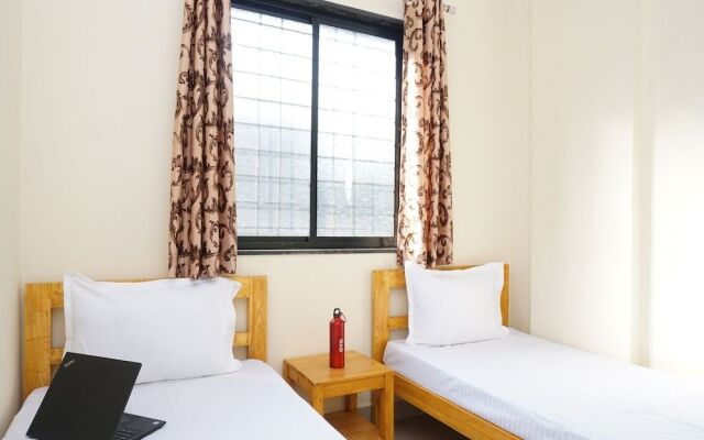 OYO Living Sriram heights Bhekrai Nagar Near Kumar Park Infinia