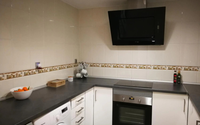 Calle Mora De Rubielos with Free Private Underground Parking