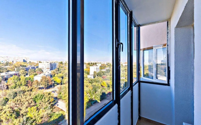 Апартаменты на проспекте Карла Маркса 295А