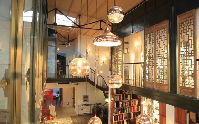 Fanli Hotel Beihai