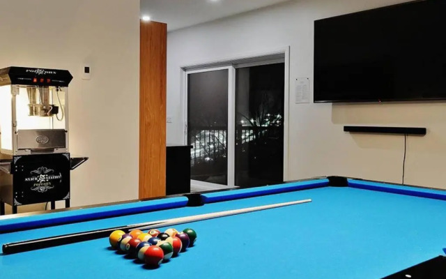 Blanc 28 - Les Chalets Alpins, Stoneham