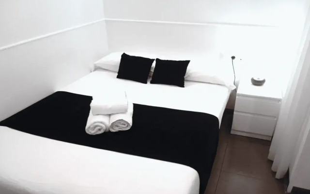 Laramond Barcelona Rooms