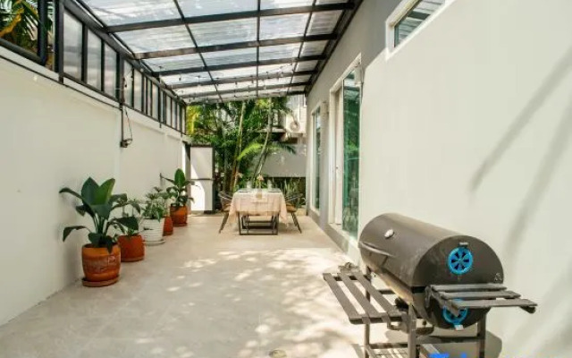 Private Pool Villa 6 Bedroom - Cloud Nine Villa
