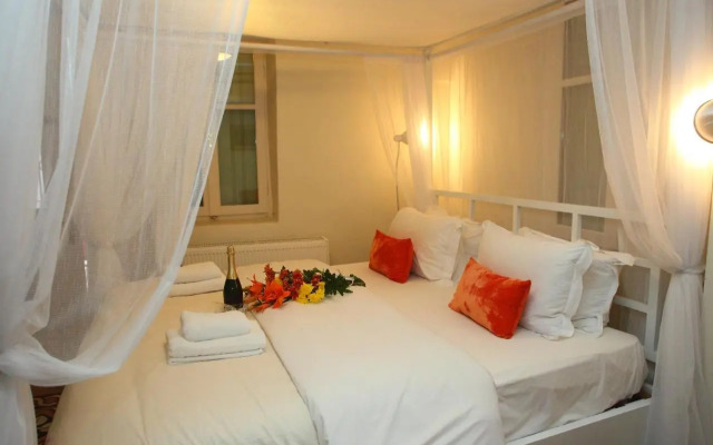 The Aigli 1800 Boutique Hotel