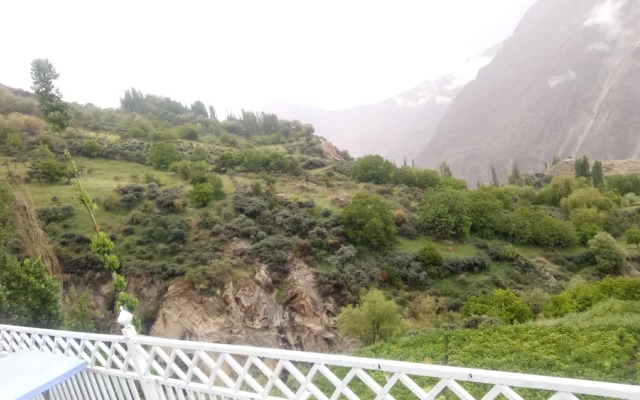 Hunza holiday Inn