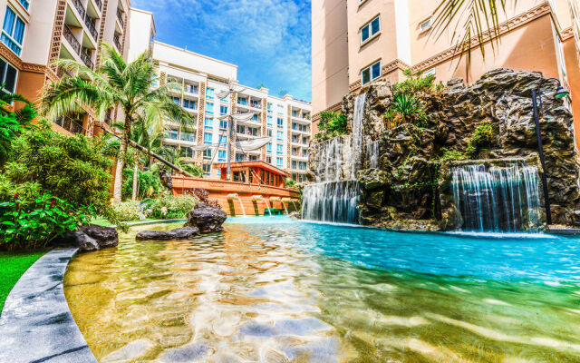 Atlantis Condo Resort Flat