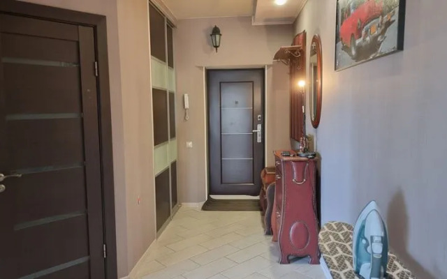 Райт Рум на б-ре Солнечный, д. 2