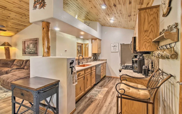 3 Mi to Trails: Woodsy Retreat in Overgaard!