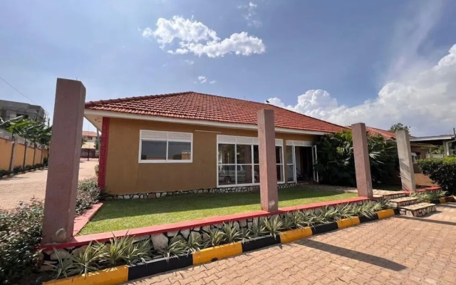 Lucian Cottages