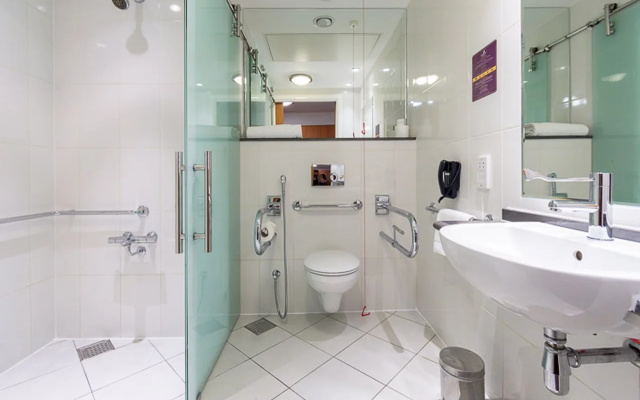 Premier Inn Abu Dhabi Airport (Business Park)