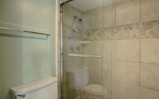 Island 109 3 Bedroom Condo