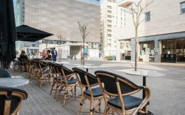 Top Location 2 Bedroom With Terrace