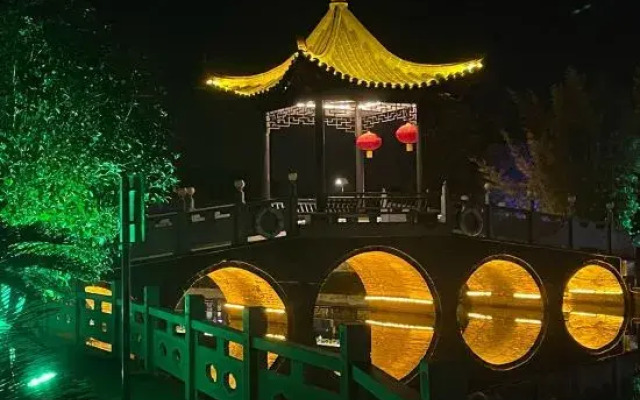 Green Vegetable Hotel