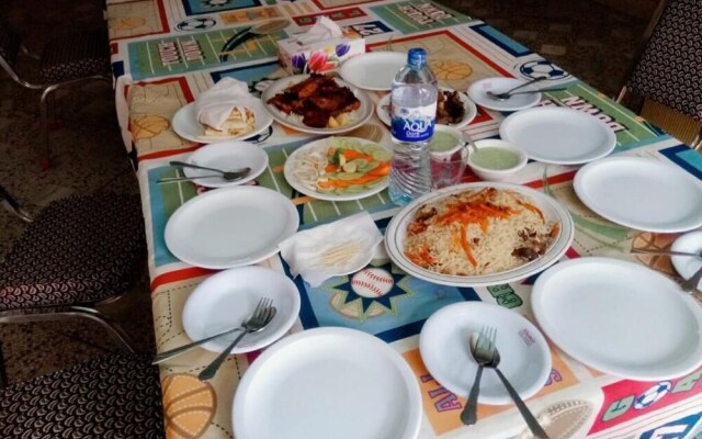 Park Continental Hotel & Restaurant