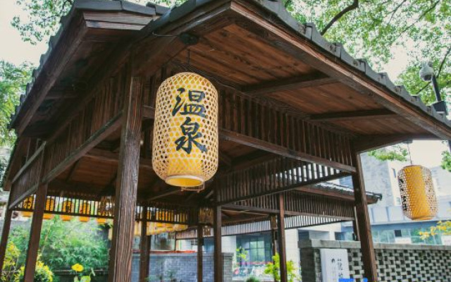 Fairytale Resorts – Outside – Ningbo
