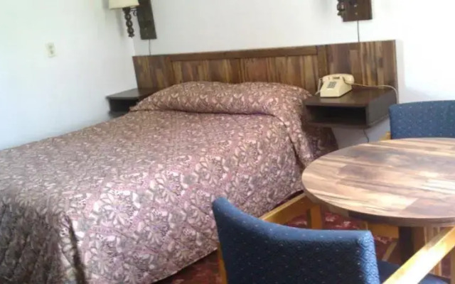 Economy Inn