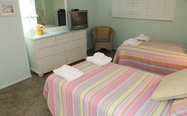 Jamaica Royale 606 - 2 Br Condo