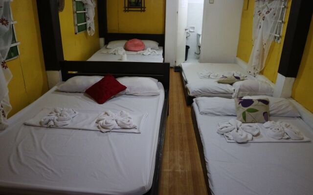 Old Parola Seaside Cottages
